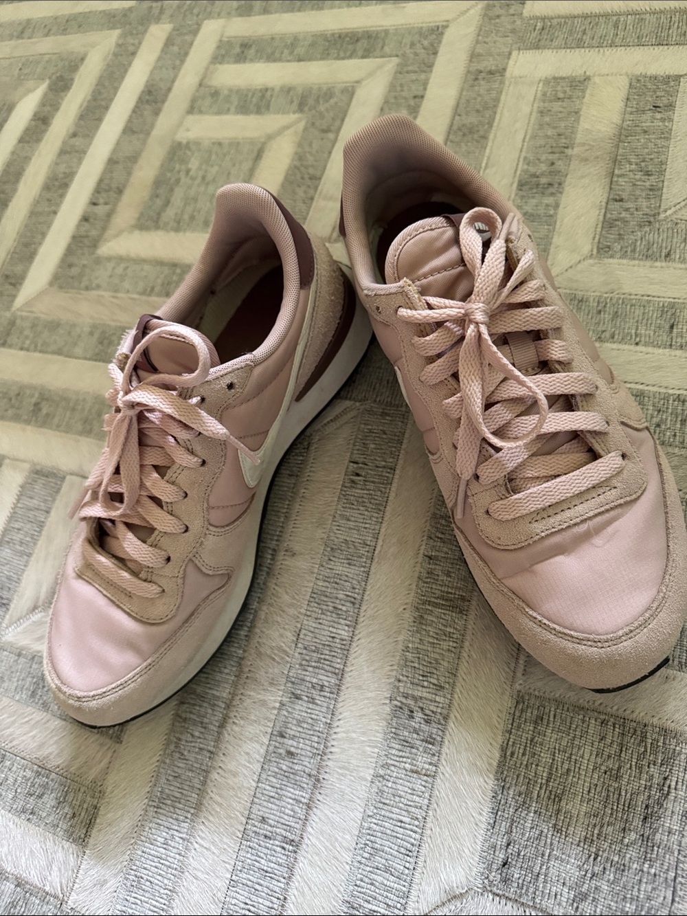 Nike Women's Light Pink Low-Top Sneakers